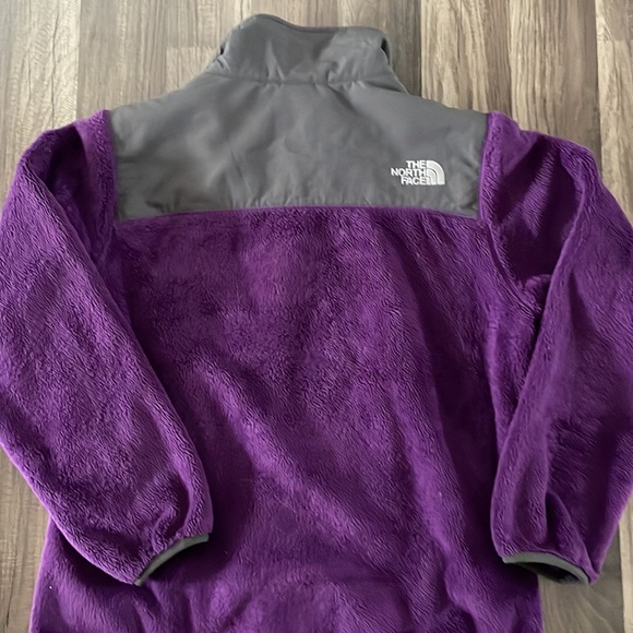 North Face Jacket - Picture 4 of 4